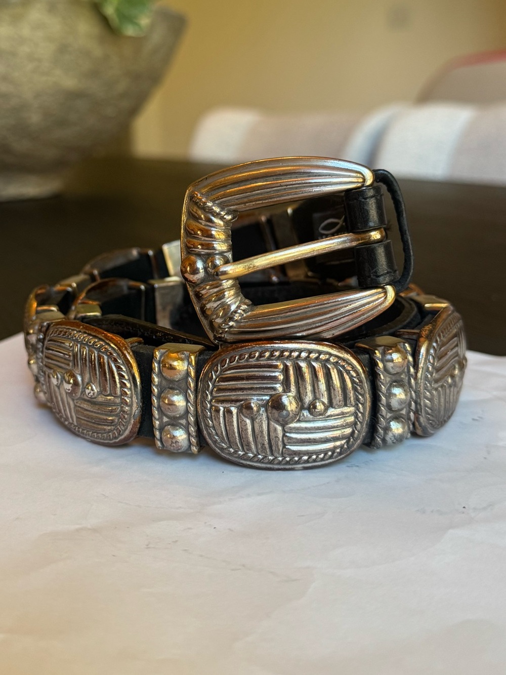 Brighton Vintage 1995 Black Leather Chunky Belt Silver Link Concho Western M